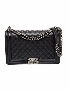 CHANEL Large Boy Bag Black Quilted Leather Shoulder Bag with Silver-Tone Chain